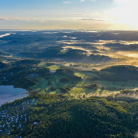 Anfasteroed Gardsvik - Badstugorna Ljungskile Bagian luar foto