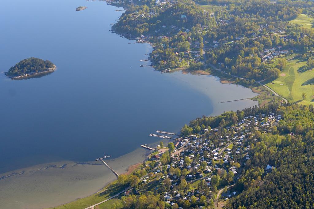 Anfasteroed Gardsvik - Badstugorna Ljungskile Bagian luar foto