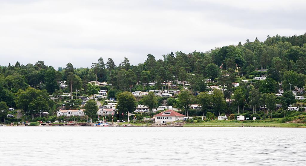Anfasteroed Gardsvik - Badstugorna Ljungskile Bagian luar foto